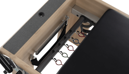 Balanced Body Pilates aprīkojums ar 6 Signature Springs sistēmu.