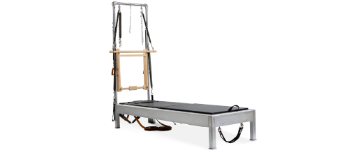 Pilates iekārta ar izturīgu, satīna apdares alumīnija rāmi.