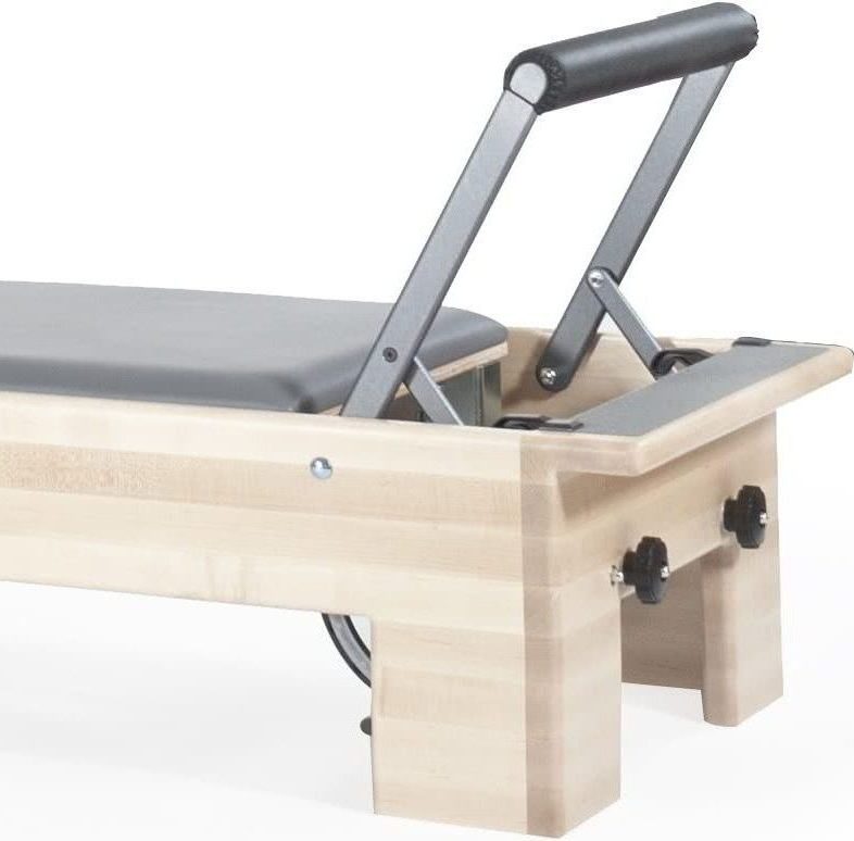 Pilates rāmis no kļavas koka ar regulējamām sastāvdaļām un satīna apdari.