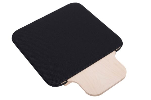 Джампборд Clinical Reformer от Balanced Body для упражнений по пилатесу.