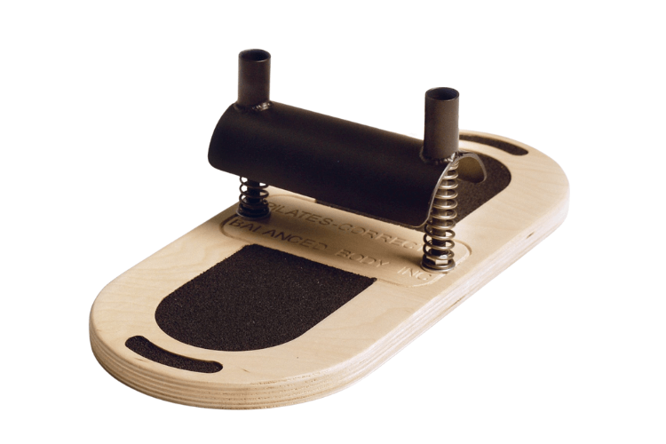 Foot Corrector pēdu stiprināšanai un līdzsvara uzlabošanai Balanced Body Foot Corrector ar divām atsperēm un neslīdošu pamatni.