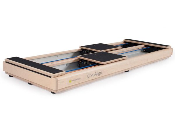 Тренажёр CoreAlign с двумя направляющими и независимыми платформами.